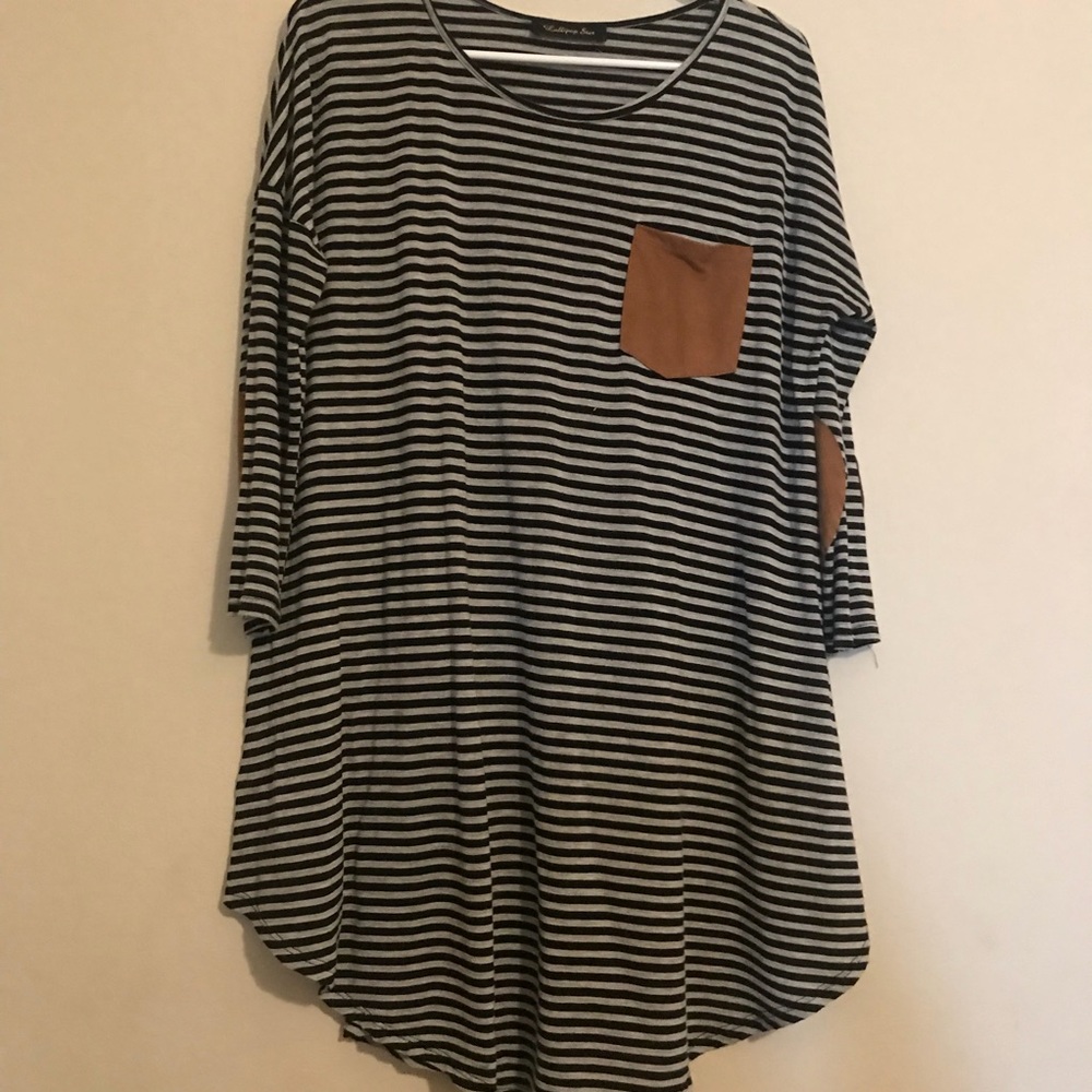 Gray and Black Tunic